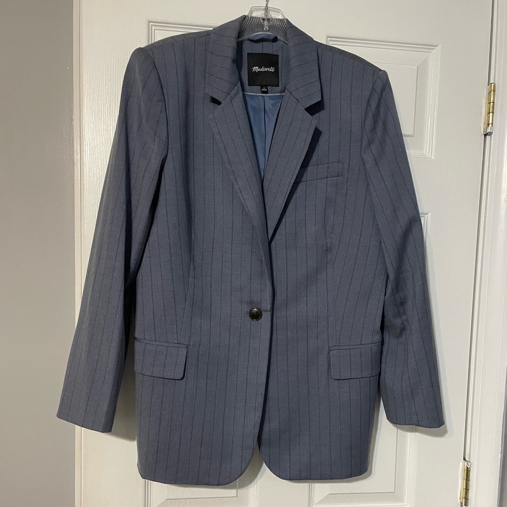 Like New - Great Condition - Madewell Classic Blue Pinstripe Blazer